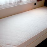 Łóżko w przyczepie kempingowej - Hobby Excellent 540 WLU